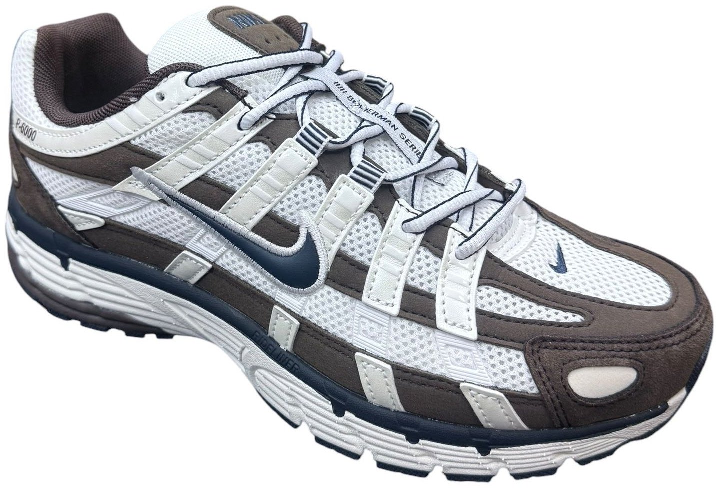 Кроссовки Nike 022483927 белый купить,85990
