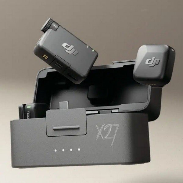 Микрофон DJI Mic Mini(2TX + 1RX + Charging Case) черный купить,NaN