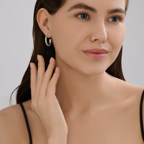 Серьги Diamant 94-122-02254-1_s вес 7.49 г серебро, фианит купить,NaN