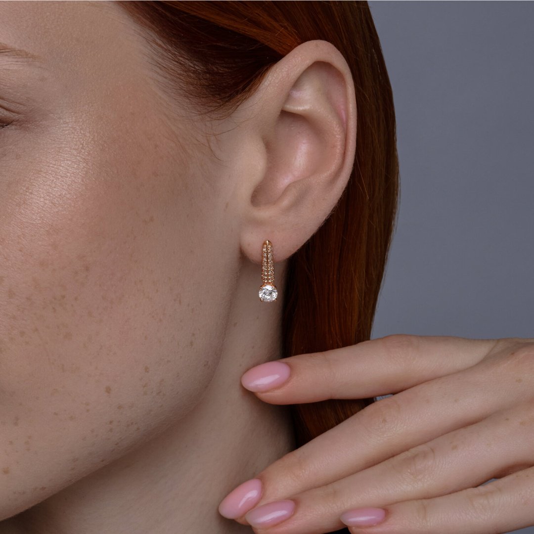 Серьги Diamant 93-120-02130-1_2,78 вес 2.78 г серебро, фианит купить,NaN