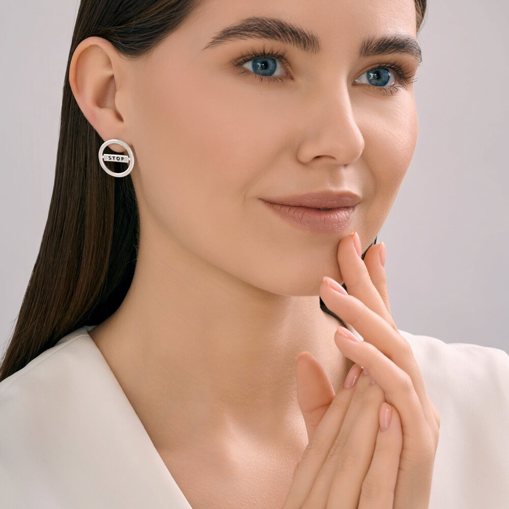 Серьги Diamant 94-122-02382-1 вес 4.515 г серебро, эмаль купить,NaN