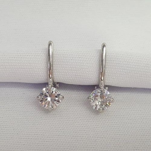Серьги Diamant 94-120-01648-1 вес 2.25 г серебро, фианит купить,NaN