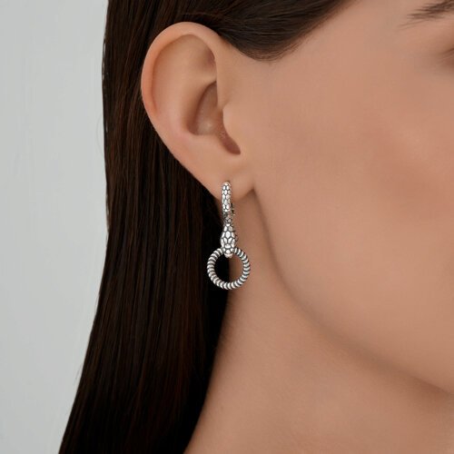 Серьги Diamant 95-121-02293-1 вес 5.25 г серебро, без вставок купить,NaN