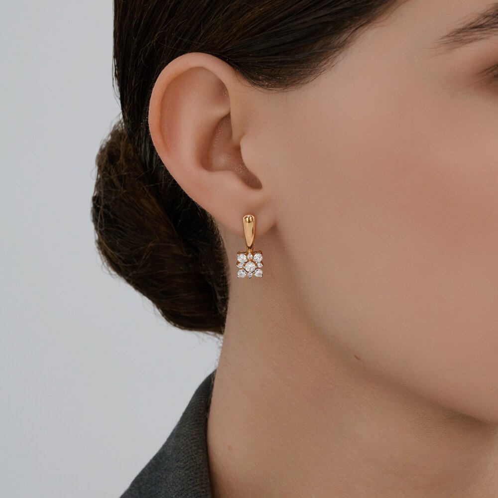 Серьги Diamant 51-120-02879-1 вес 3.9 г золото, фианит купить,NaN
