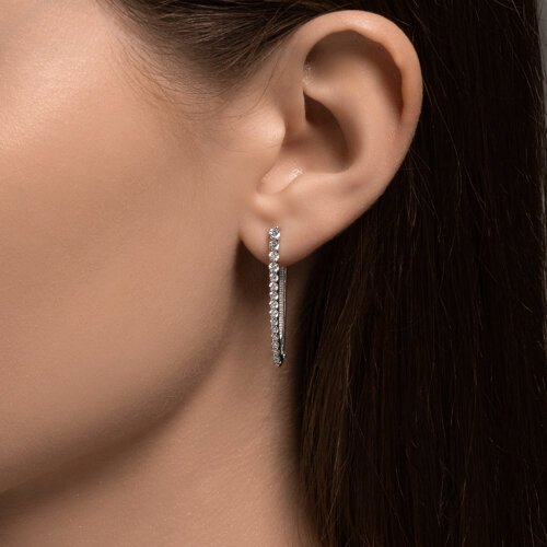 Серьги Diamant 94-120-01847-1 вес 3.36 г серебро, фианит купить,NaN