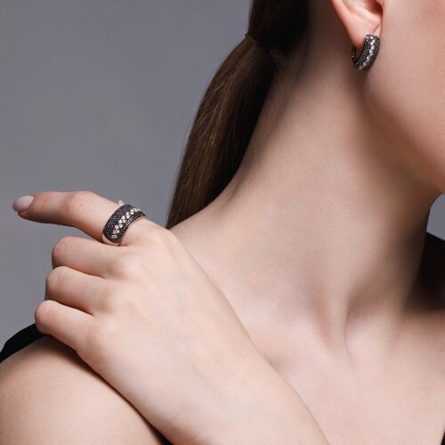 Серьги SOKOLOV 7020115-3 вес 6.27 г золото, бриллиант купить,NaN