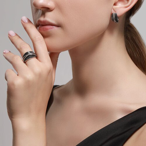 Серьги SOKOLOV 7020117-3_s вес 6.22 г золото, бриллиант купить,NaN