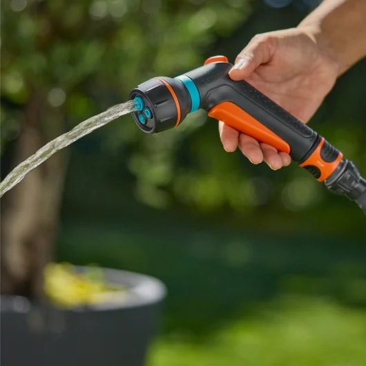 Пистолет для полива GARDENA 18375-20 D: 1/2 (13 мм), режимов полива: 3, 1 шт купить,NaN