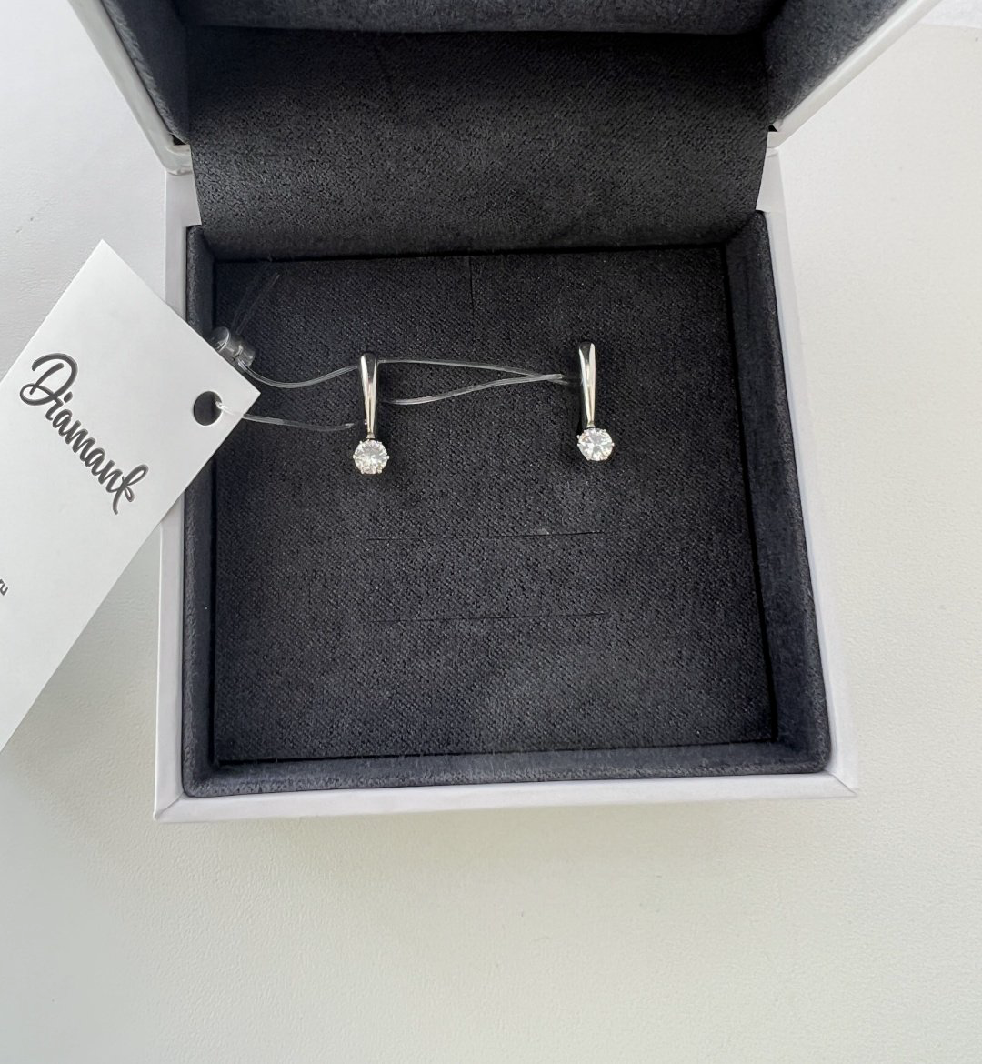 Серьги Diamant 94-120-01542-1 вес 1.99 г серебро, фианит купить,NaN