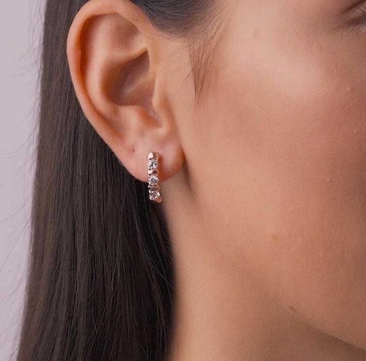 Серьги Diamant 93-120-01304-1 вес 2.47 г серебро, фианит купить,NaN