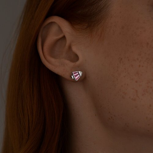 Серьги SOKOLOV 94025719 вес 2.19 г серебро, корунд купить,NaN