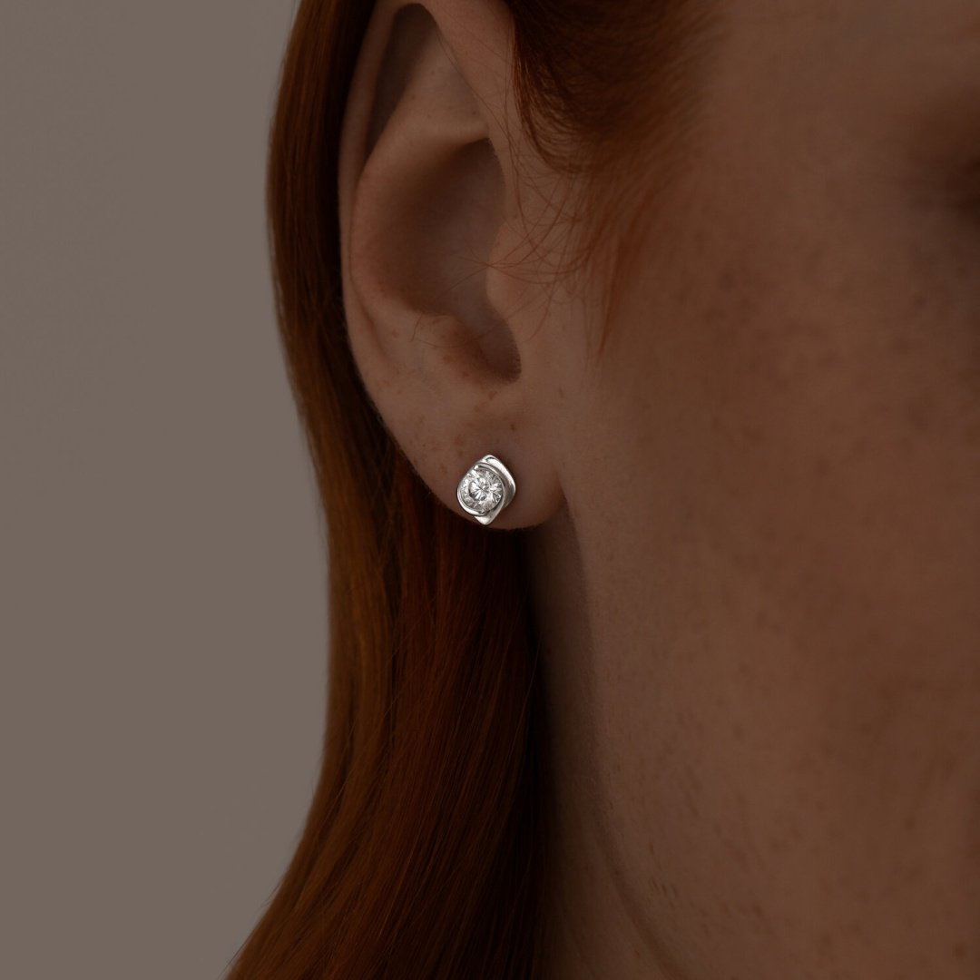 Серьги SOKOLOV 94021692 вес 1.82 г серебро, фианит купить,NaN
