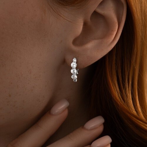 Серьги SOKOLOV 94023498 вес 2.52 г серебро, фианит купить,NaN