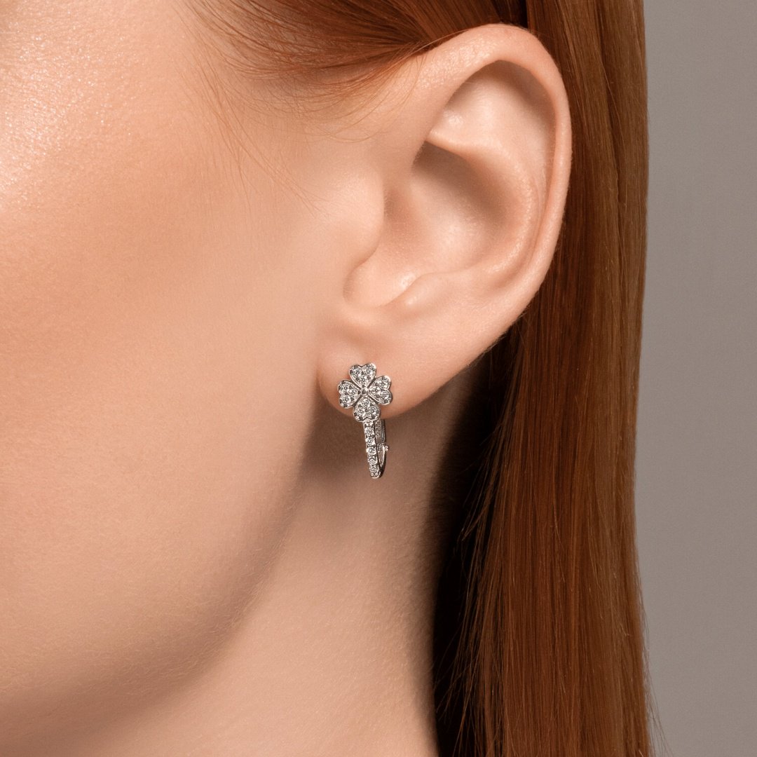 Серьги SOKOLOV 94026605 вес 2.87 г серебро, фианит купить,NaN