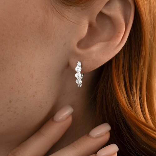 Серьги SOKOLOV 94023498 вес 2.67 г серебро, фианит купить,NaN