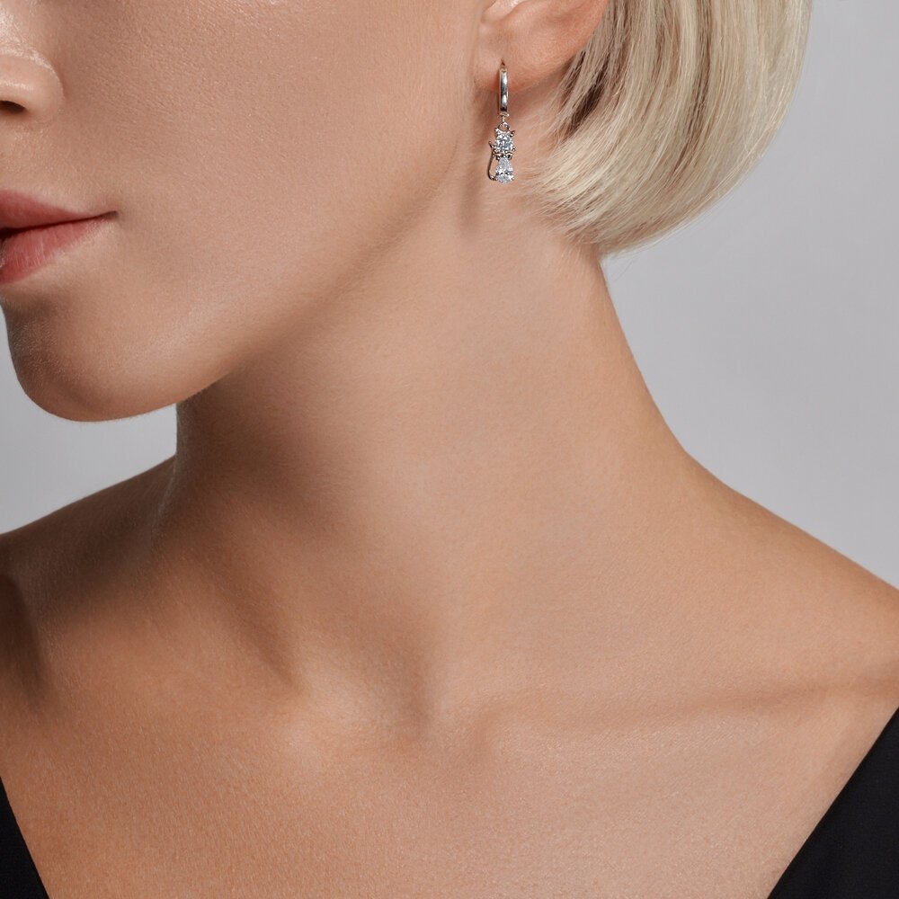Серьги SOKOLOV 94026039 вес 3.39 г серебро, фианит купить,NaN