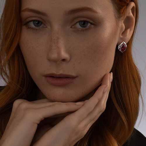 Серьги SOKOLOV 84020029 вес 3.62 г серебро, корунд купить,NaN
