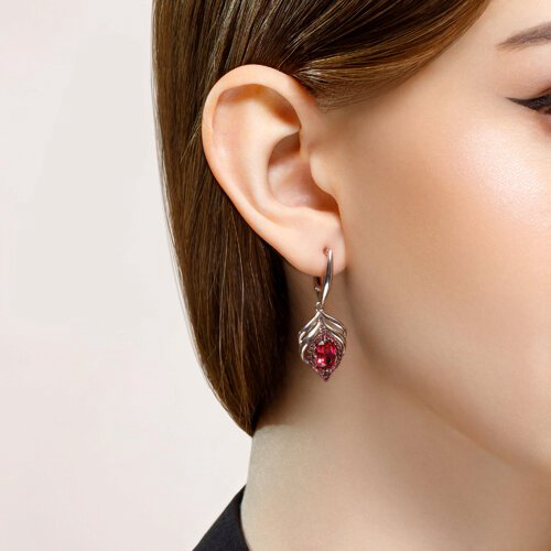 Серьги SOKOLOV 84020030 вес 4.69 г серебро, корунд купить,NaN