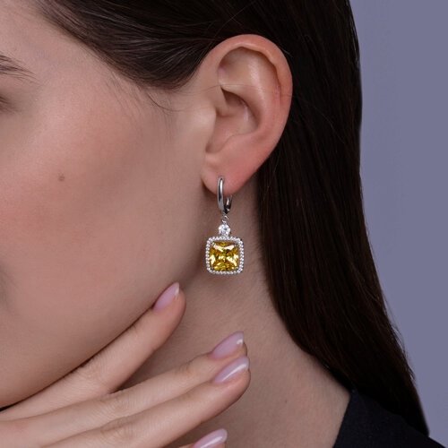 Серьги SOKOLOV 94026780 вес 7.1 серебро, фианит купить,NaN