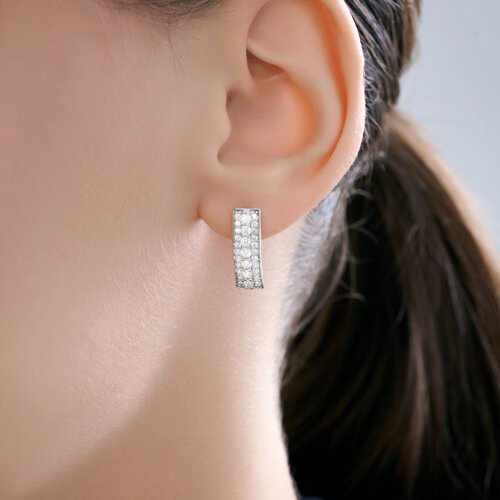 Серьги SOKOLOV 94027265 вес 2.87 г серебро, фианит купить,NaN