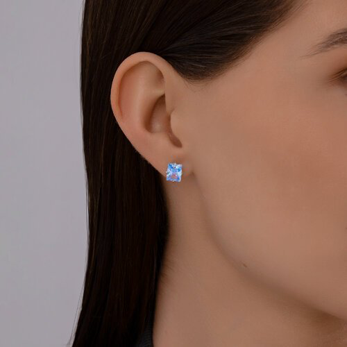 Серьги SOKOLOV 94026877_s вес 2.35 г серебро, фианит купить,NaN