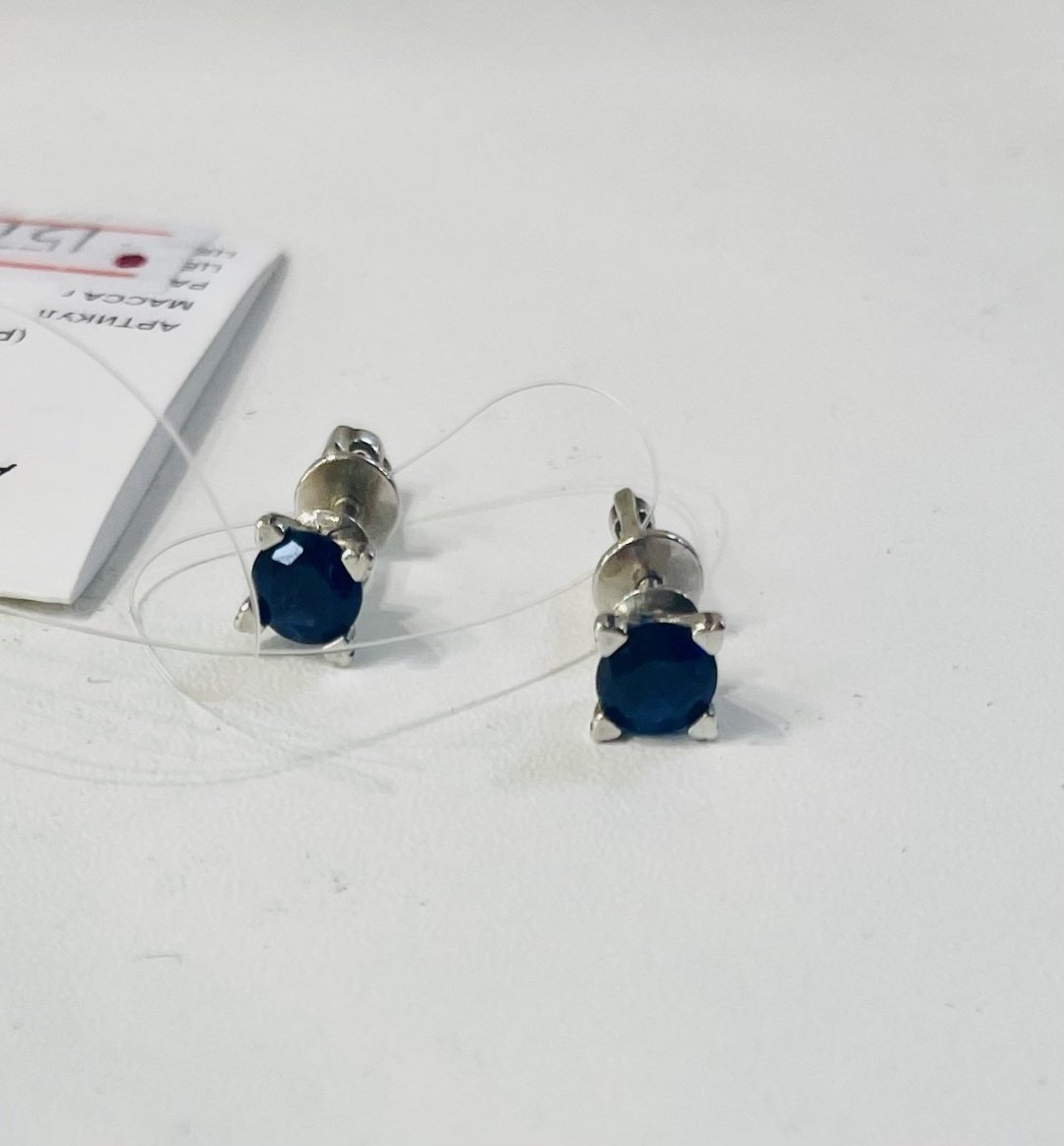 Пусеты AQUAMARINE 42892Б.5 вес 1.57 г серебро, наносапфир купить,NaN