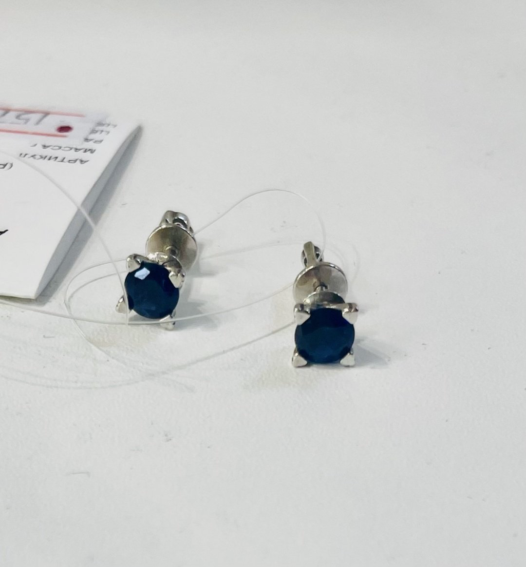 Пусеты AQUAMARINE 42892Б.5 вес 1.57 г серебро, наносапфир купить,NaN