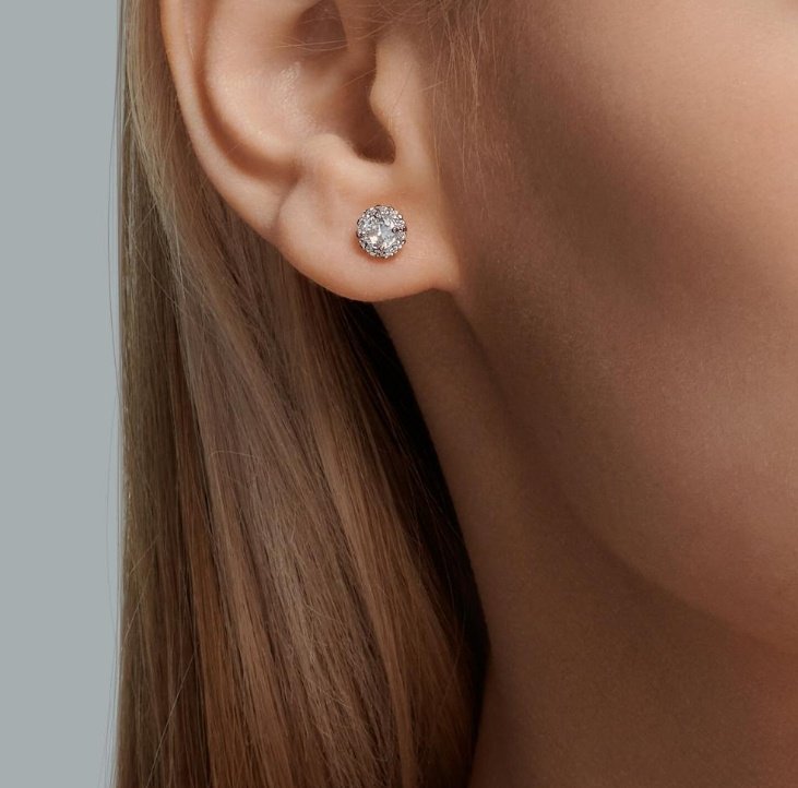 Пусеты Diamant 51-122-02211-1 вес 1.63 г золото, фианит купить,NaN