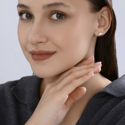 Пусеты Diamant 94-122-00008-1 вес 1.65 г серебро, без вставок купить,NaN