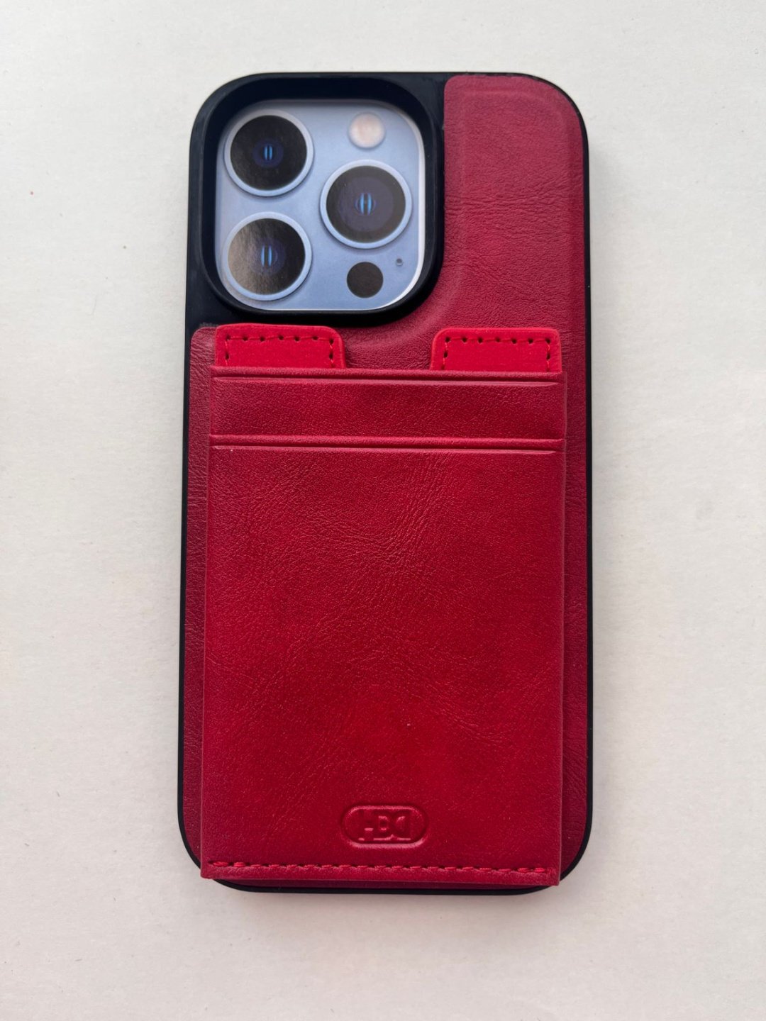Чехол HDD PRODUCE для Apple iPhone 14 Pro красный купить,NaN