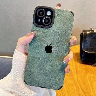 Чехол Для Apple iPhone 15 Pro Max зеленый купить,913
