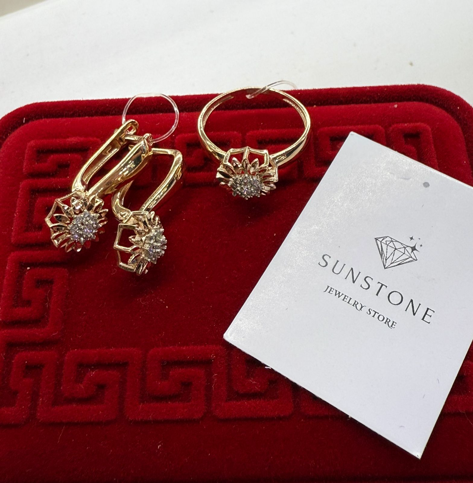 Комплект Sunstone S213 17-19р 4.5 гр золото 585 купить,300000