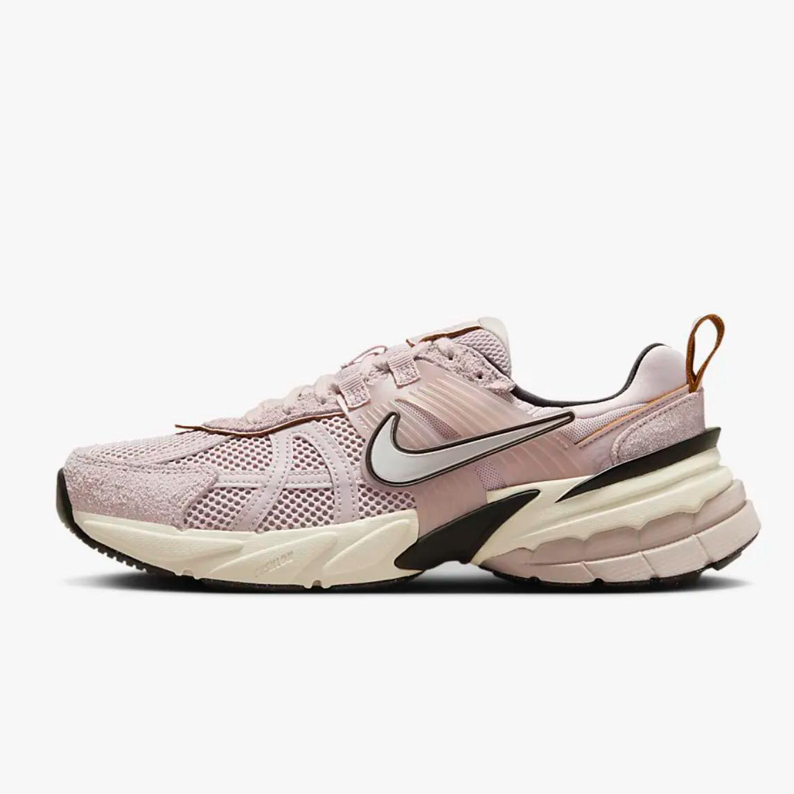 Кроссовки Nike V2K Run FN6703-001 Pink 40 купить,NaN
