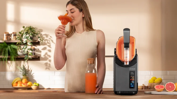 Прибор для приготовления слаш и замороженных напитков Cecotec Twist&Ice 2600 черный