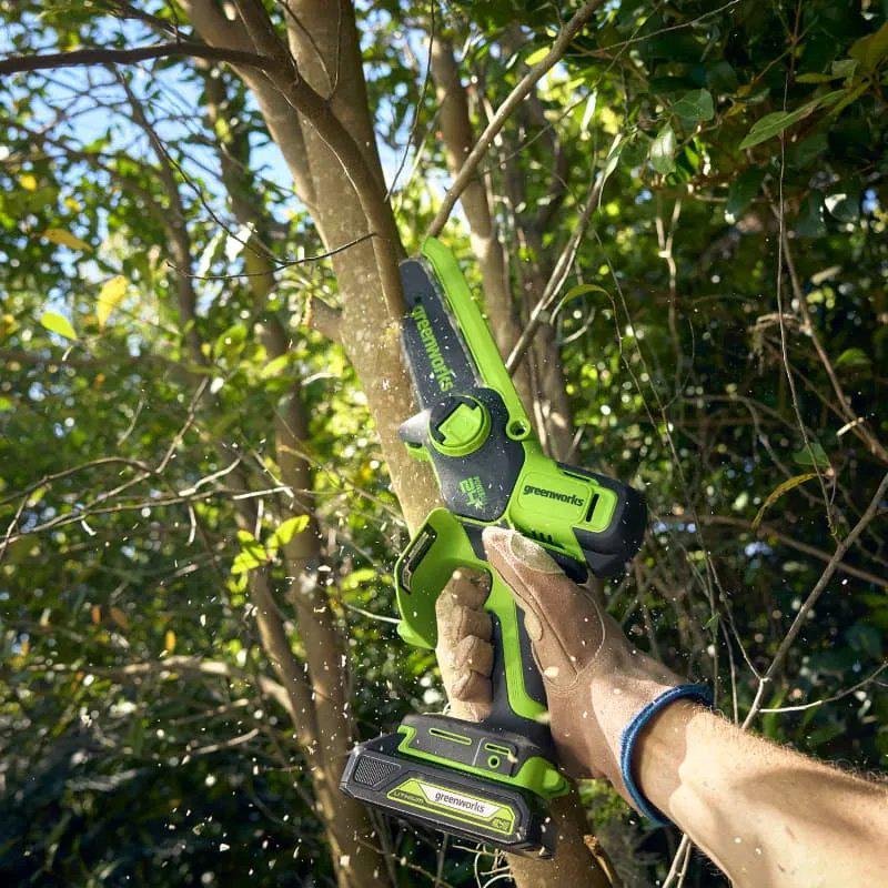 Аккумуляторная цепная пила Greenworks GD24CS15 купить,NaN