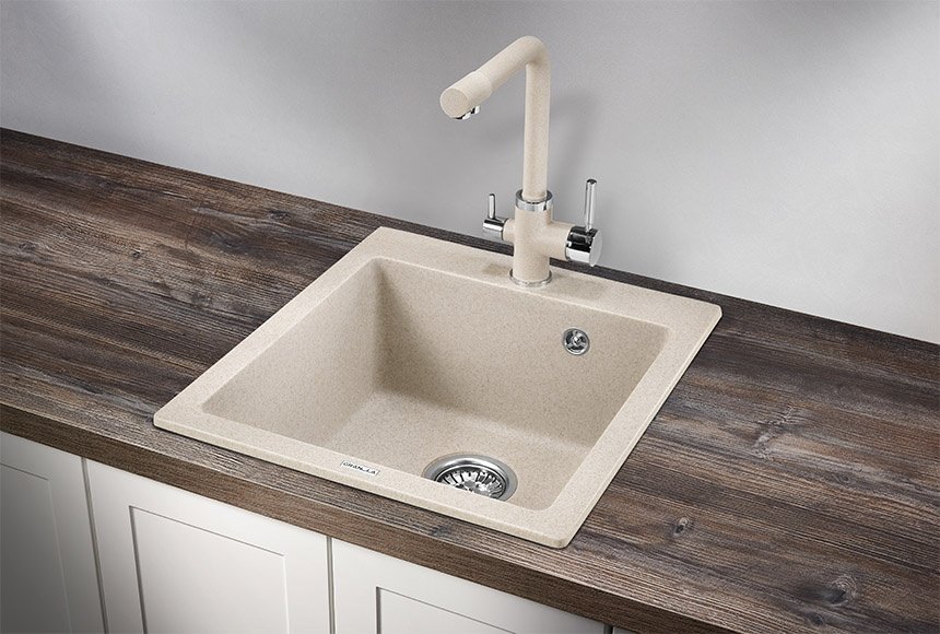 Кухонная мойка GRANULA 4651 врезная 46.5х51х19.5 см, кварцевый песок