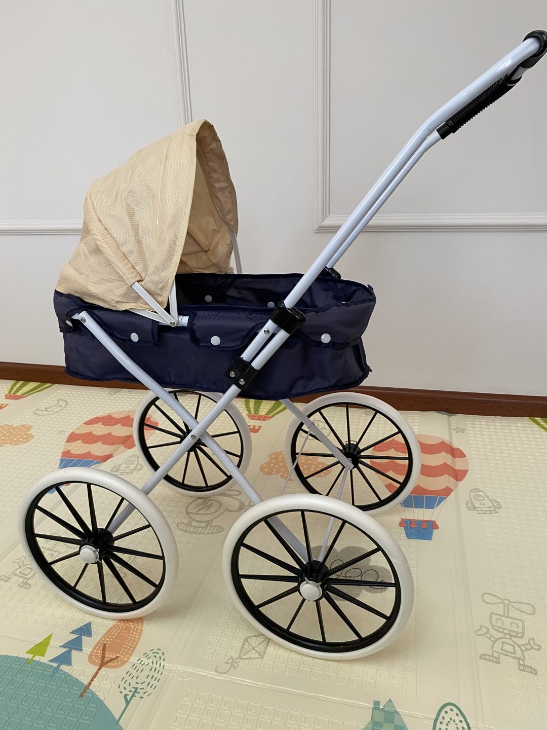 Коляска, транспорт Dolle мультиколор