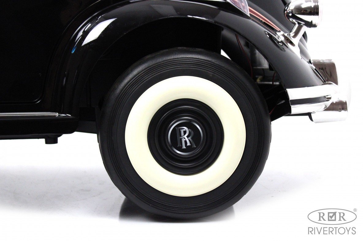 River Toys E444EE черный