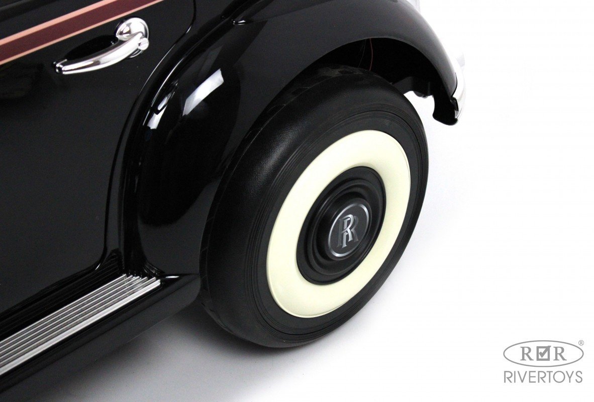 River Toys E444EE черный