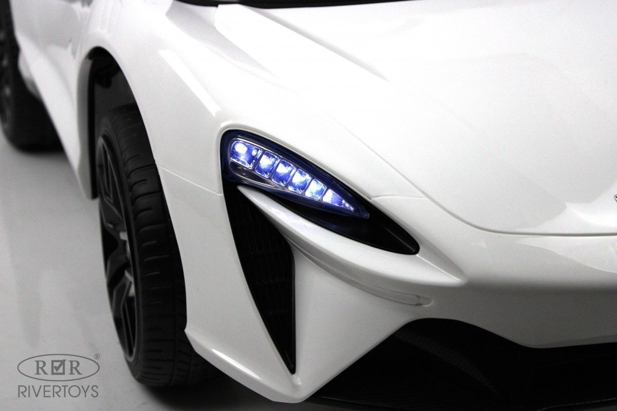 River Toys McLaren Artura белый купить,NaN