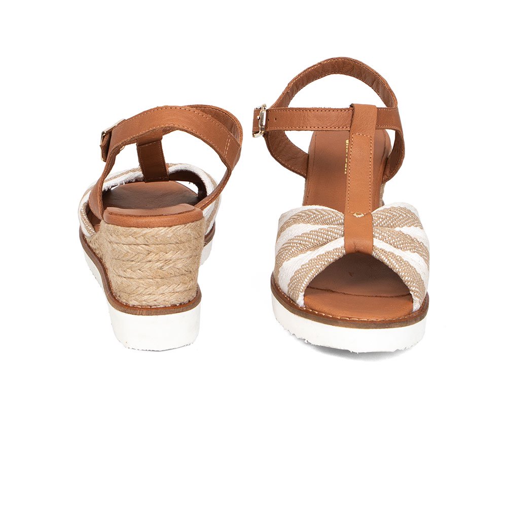 Босоножки Greyder 57766BEJ-VISON brown 39 купить,NaN