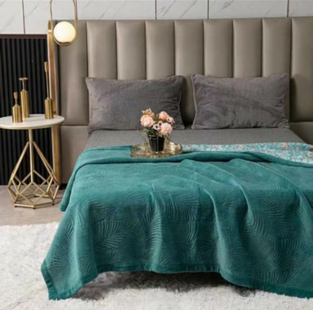 Покрывало HOME LIFE 220х230 см, хлопок, велюр, изумрудный