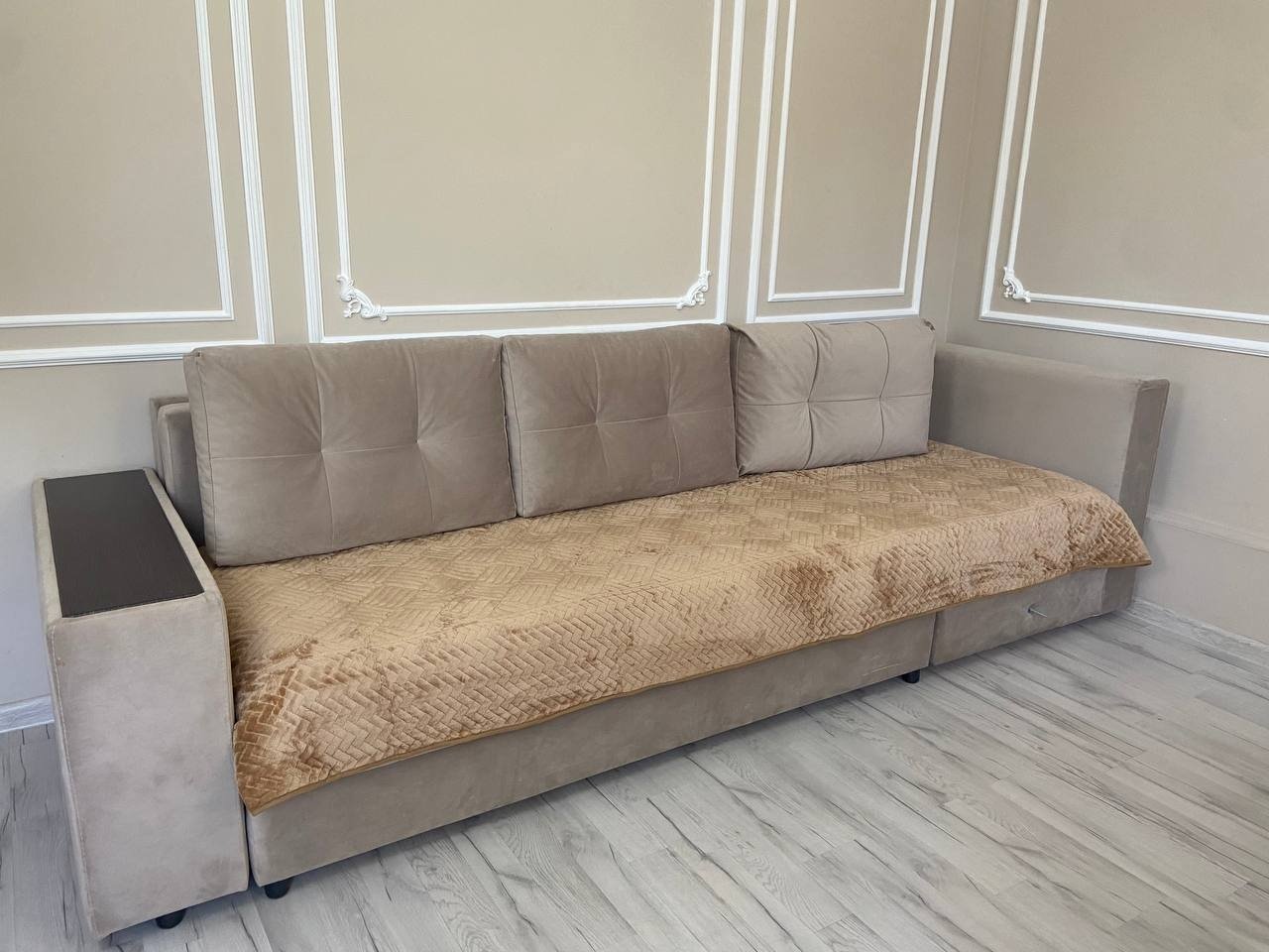 Elaman Hometextile накидка для дивана 0105-163 золотистый 70x300 см