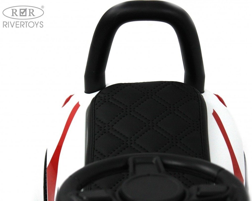 Каталка River Toys F003FF белый