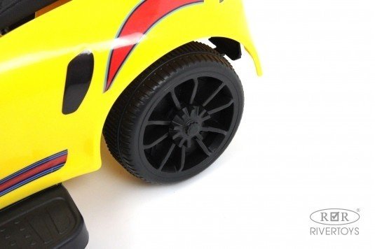 Каталка River Toys F005FF желтый