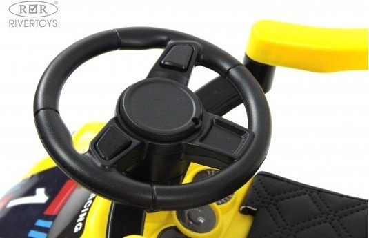 Каталка River Toys F005FF желтый купить,function inputValueFn(){if((0,signal2.mK)(node),node.value===REQUIRED_UNSET_VALUE)throw new root_effect_scheduler.buA(-950,null);return node.value}