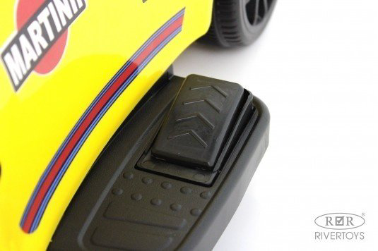 Каталка River Toys F005FF желтый купить,NaN