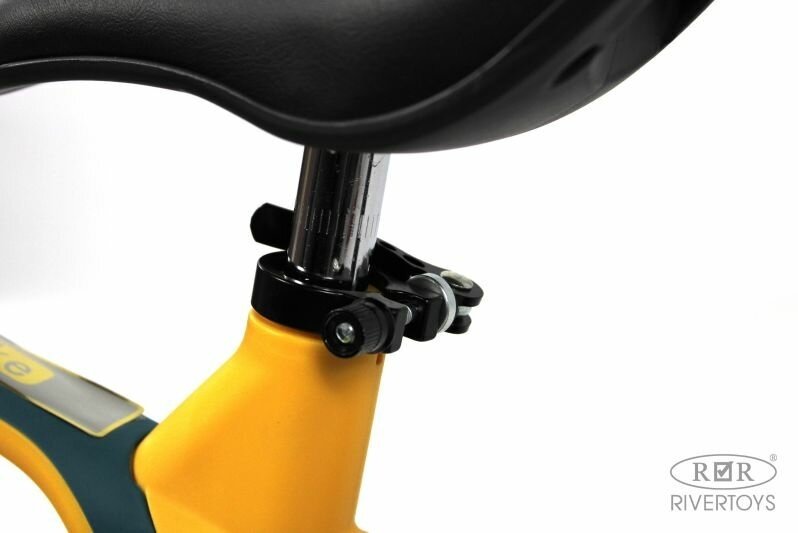 RiverToys М002БХ желтый купить,0