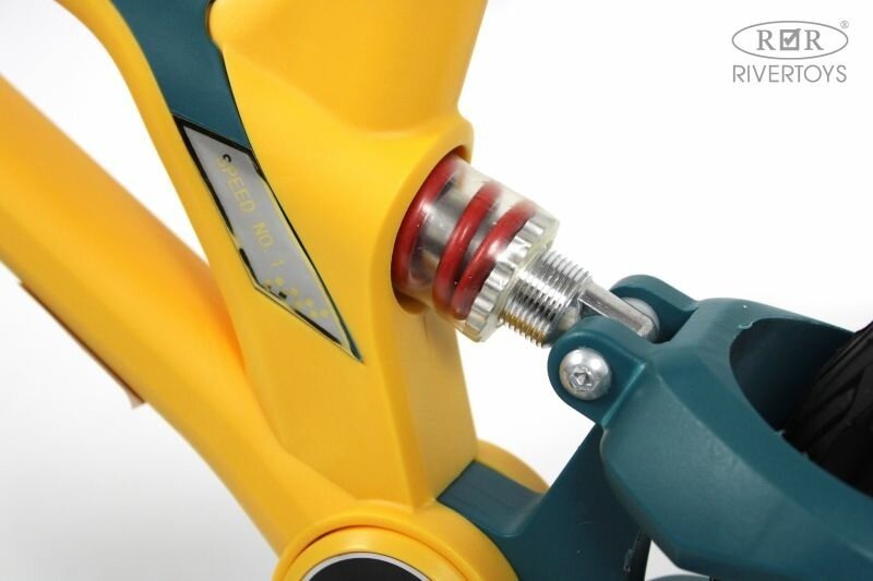 RiverToys М002БХ желтый купить,0