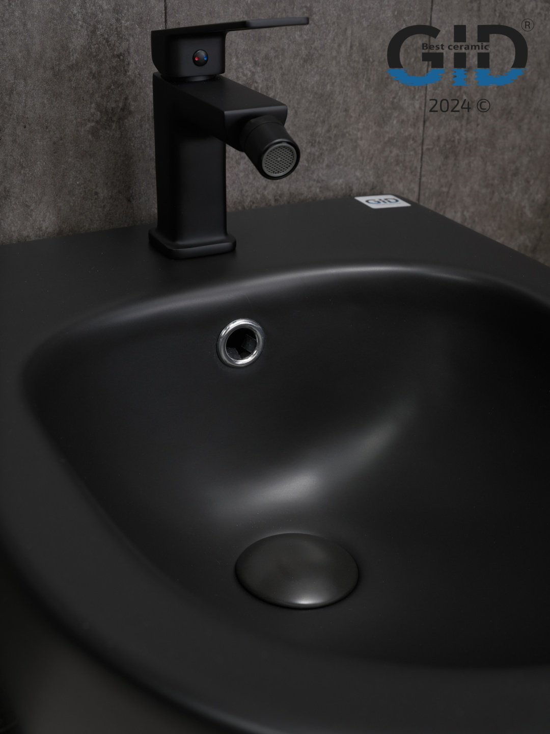 Биде GID-ceramic 21105 BDN-30BM черное